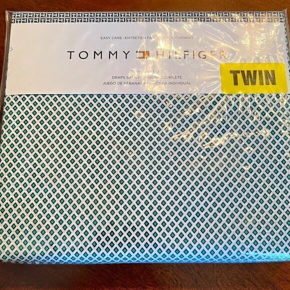 NEW Tommy Hilfiger Green & White Diamond Print Twin Sheet Set - Picture 1 of 4